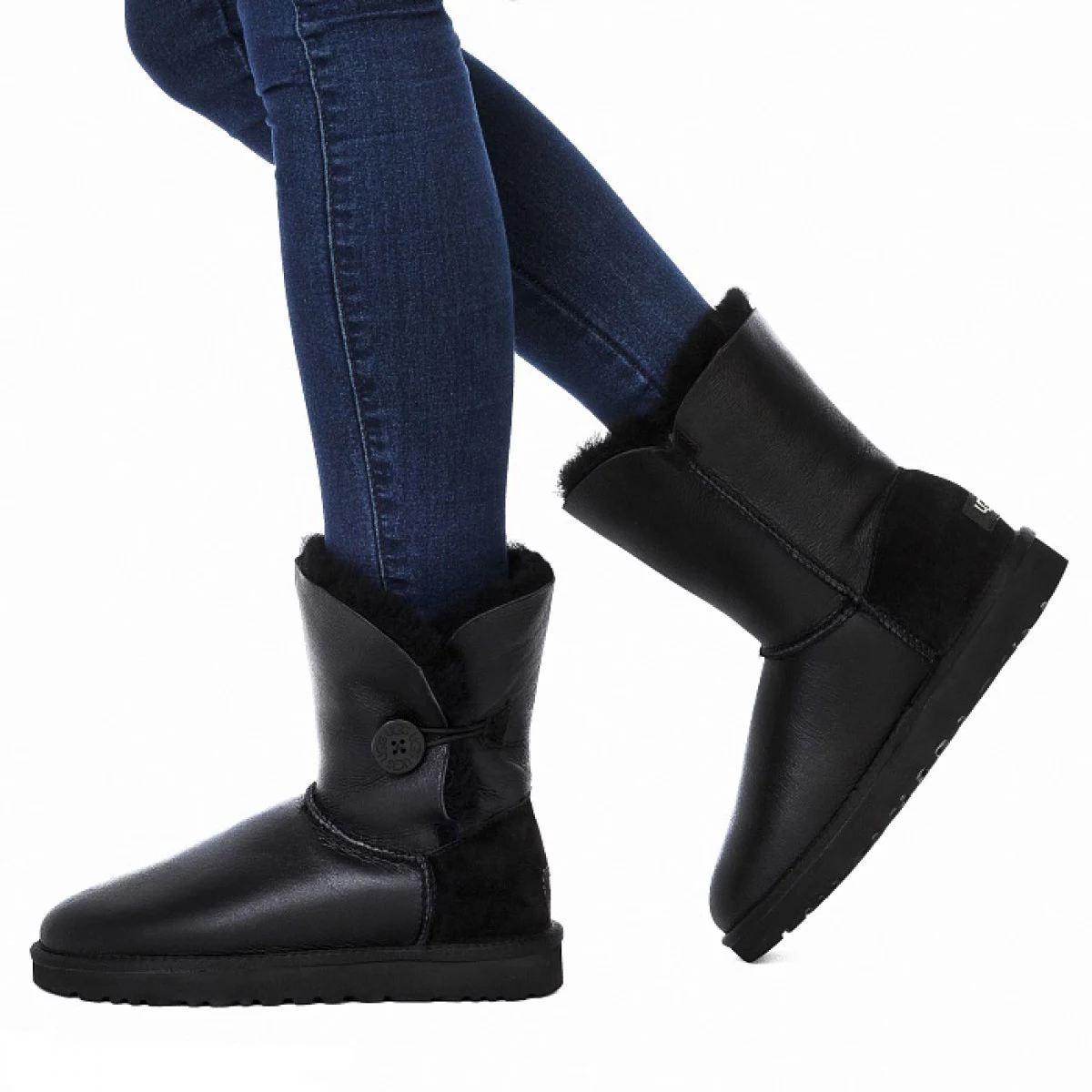 UGG Bailey Button Metallic Black — фото 5