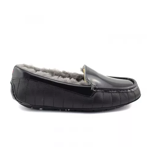 UGG Ansley Star Wars Black
