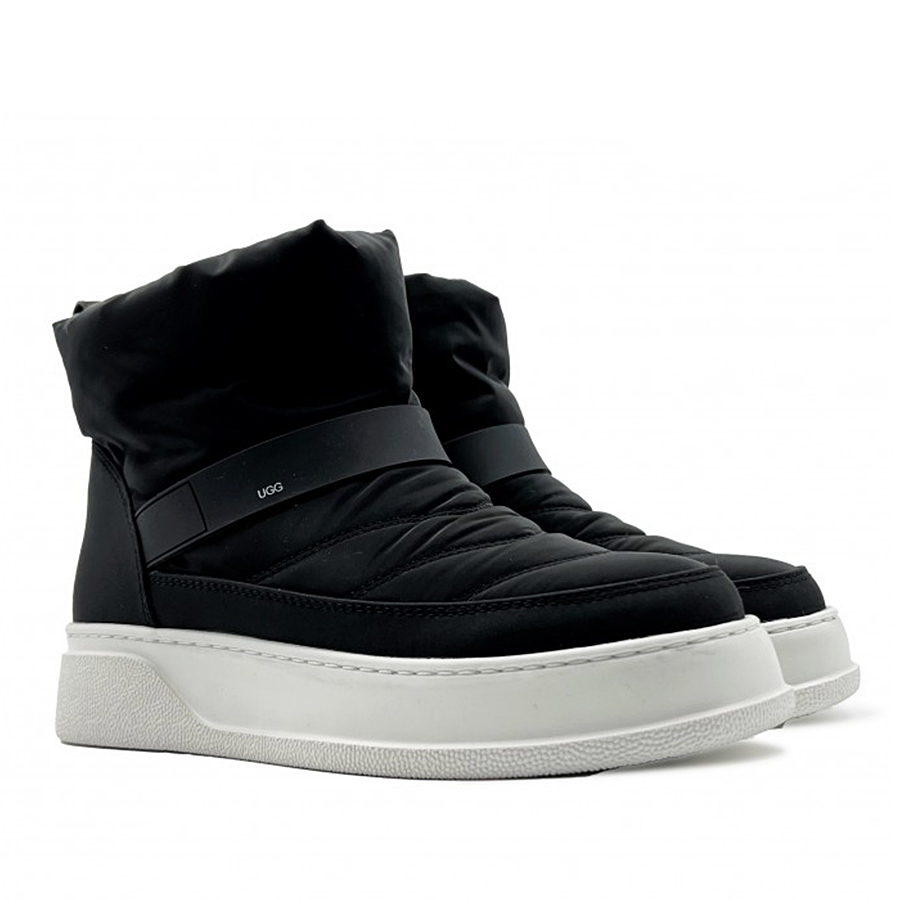 UGG Ash Inflated Black