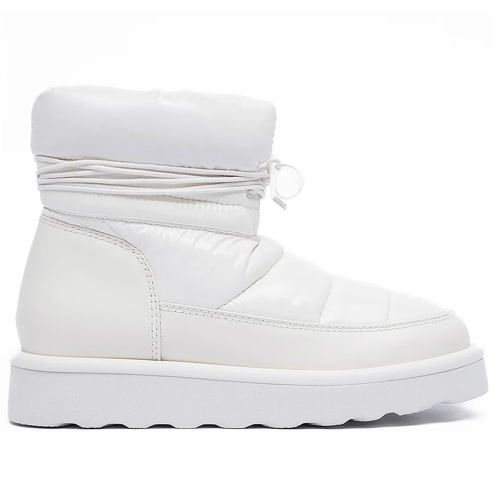 UGG Classic Mini Blow White в цвете Белый