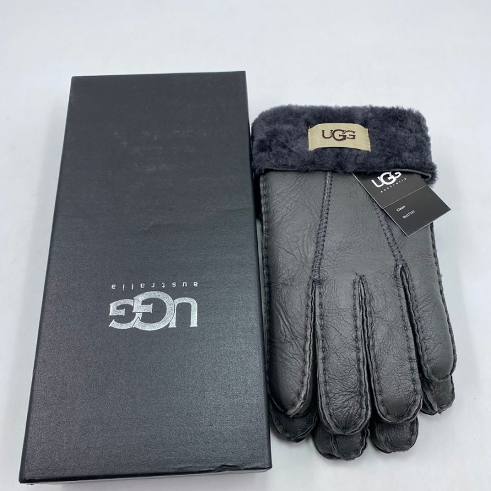 UGG Glove Grey