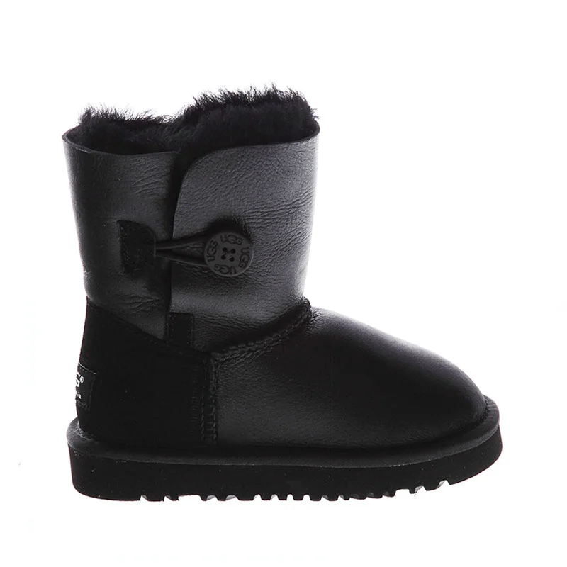 UGG Kids Bailey Button Metallic Black в цвете Черный