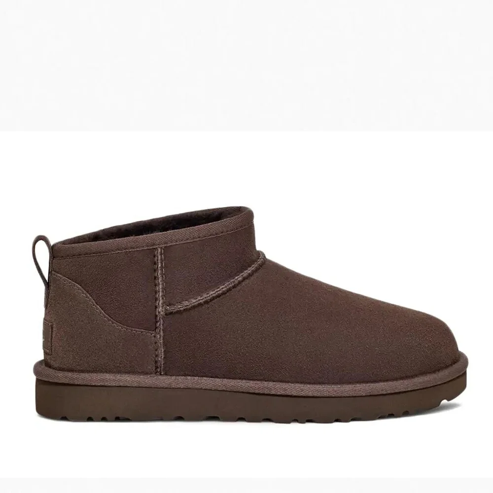 UGG Men Classic Ultra Mini Chocolate в цвете Коричневый