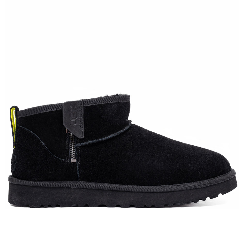 UGG Mens Classic Ultra Mini Zip Boot Black в цвете Черный